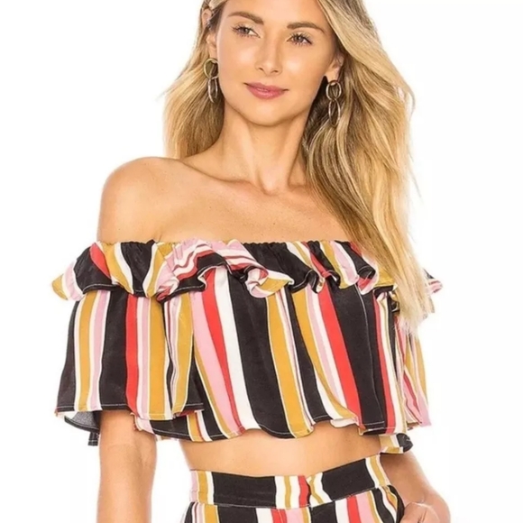 House of Harlow 1960 Tops - House of harlow flutter sleeve cropped top new xl